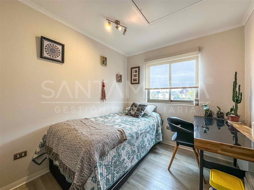 Casa En Venta De 3 Dorm. En Concepción