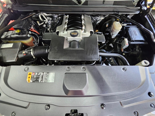 Cadillac Escalade ESV 6.2 Platinum At