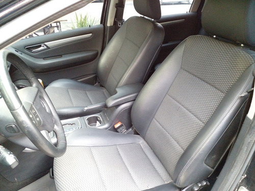 Imagen 7 de 16 de Mercedes Benz Clase B B180 Motor 1.7 At 5 Puertas Negro 2011
