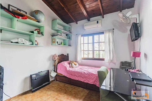 Casa 5 Ambientes, Una Planta Con Pileta En Aranjuez!