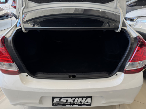 Toyota Etios 1.5 Sedan Xls