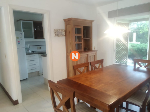 Apartamento En Venta Y Alquiler, , Punta Del Este, 2 Dormitorios.- Ref: 6764