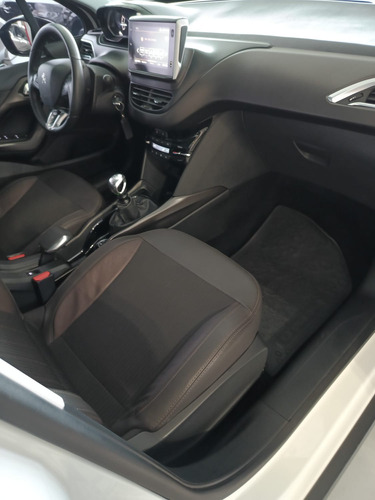 Peugeot 2008 1.6 THP SPORT L19