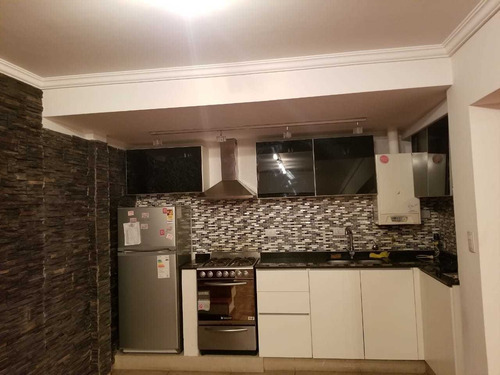 Imagen 6 de 14 de Lujoso Depto Tipo Duplex (3amb) C/ Cochera.avellaneda Centro