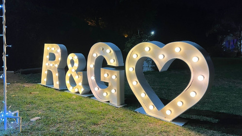 Imagen 7 de 8 de Plataforma 360, Cabina 360, Fotocabina Y Letras Para Eventos