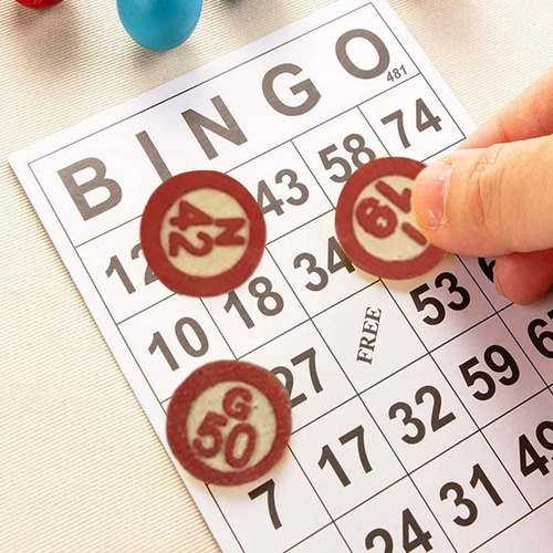 Bingo Jogo Clássico 18 Cartelas E 75 Números Em Madeira