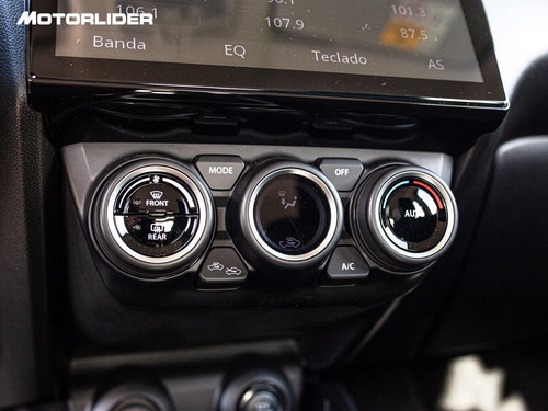 Imagen 15 de 25 de Suzuki Swift 1.2 Hibrido Extra Full | Permuta / Financia