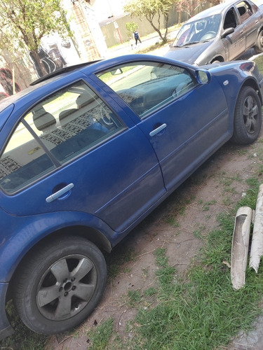 Imagen 4 de 5 de Volkswagen Bora 2001 1.9 I Trendline