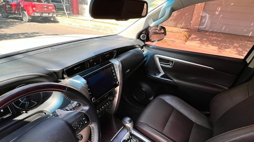 Toyota SW4 2.8 Srx 177cv 4x4 7as At