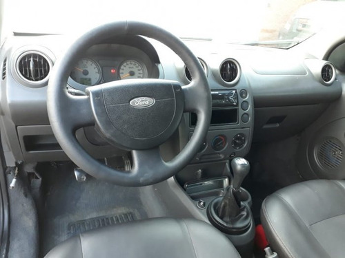 Fiesta 1.0 Mpi 8v Gasolina 4p Manual