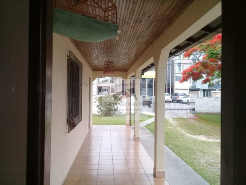 Casa A Venda No Bairro Ingleses Do Rio Vermelho Em - 3589-1