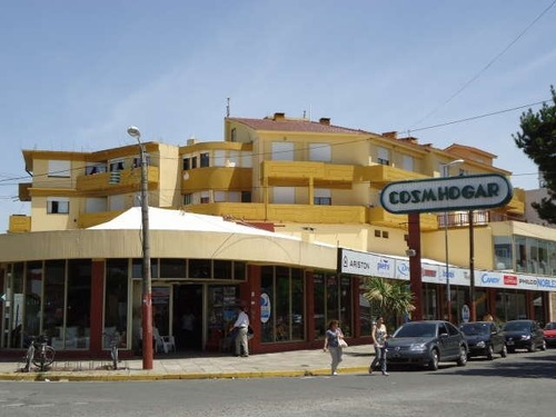 Imagen 2 de 5 de Departamento Con Gas Natural