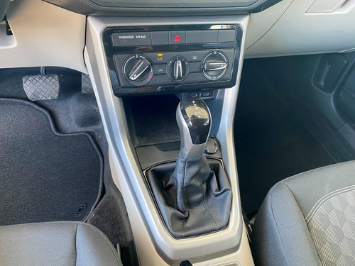 Volkswagen Taigun 1.0 Tsi Highline At