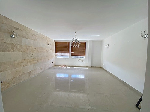 Imagen 5 de 20 de Casa En Venta Prados Del Este Riv#5893 Cp-22-003