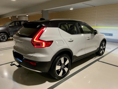 Imagem 6 de 13 de Volvo Xc40 2020 2.0 T4 Momentum 5p