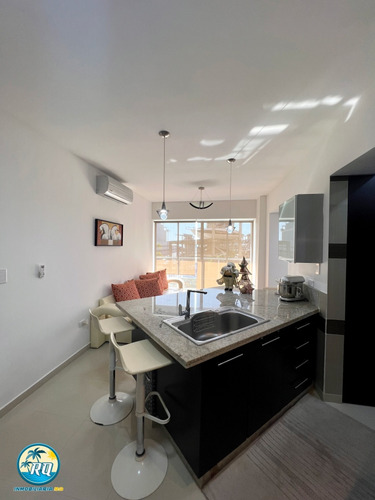 Res. Varadero Suites, Impecable Apartamento En Alquiler Fijo