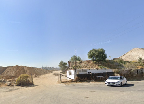 Espectacular Terreno Para Desarrolladores En La Zona De Bosque Real Perfecto Para Construir Torres De Departamentos Popr Las Vistas Que Tiene 