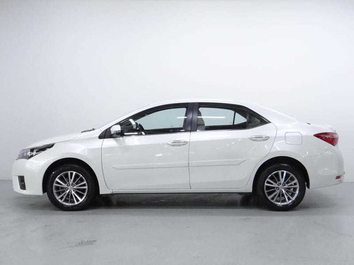 Imagem 3 de 10 de Toyota Corolla Altis 2.0 Flex 16v Aut. 2017