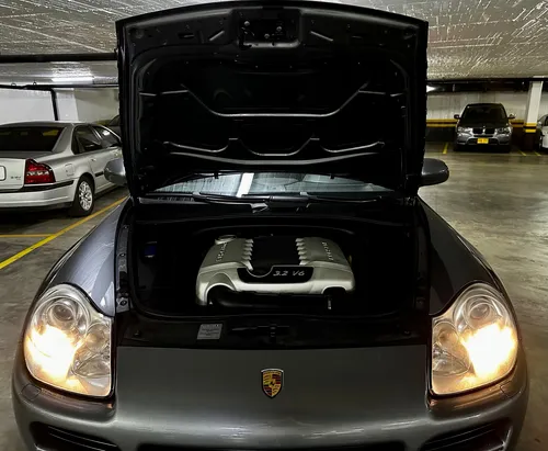 Porsche Cayenne 3.2 V6