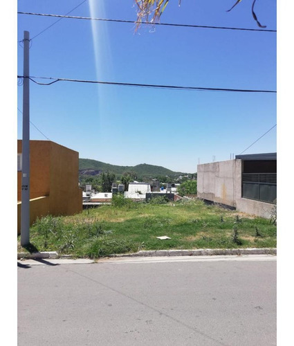 Imagen 3 de 3 de San Cayetano 400