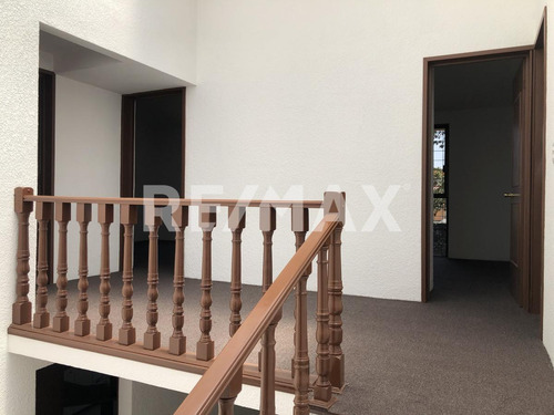 Casa En Venta En Jardines Del Ajusco