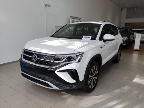 Volkswagen Taos Highline