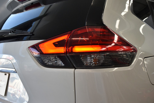 Imagen 11 de 15 de Nissan X-trail Exclusive 2da Filas 2018