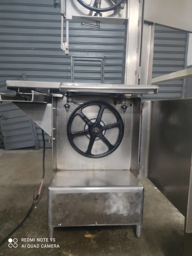 Imagen 3 de 8 de Sierra Industrial Boia N40 Trifásica De 3hp Acero Inoxidable