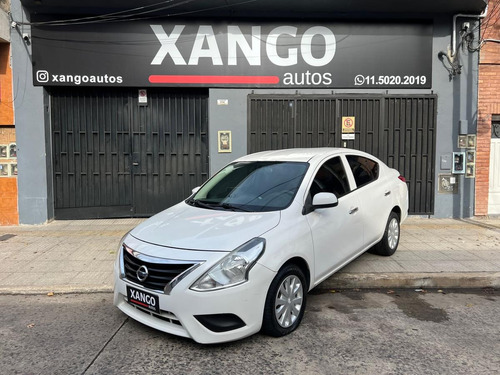 Nissan Versa 1.6 Sense Mt