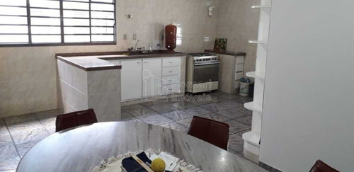 Imagem 4 de 6 de Venda De Casas / Padrão Na Cidade De Araraquara 10013