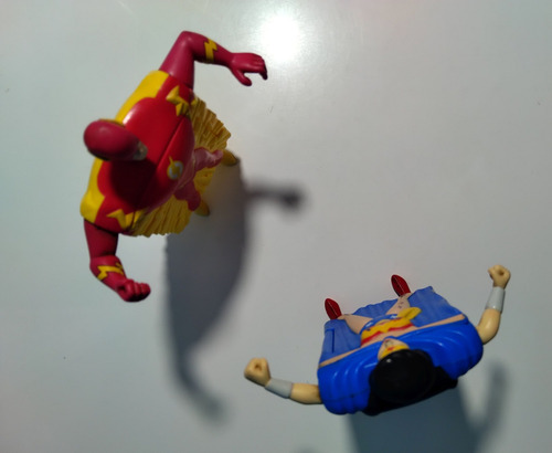 Figuras Mujer Maravilla Y Flash Portacartas Juguete 2007 (Usado)