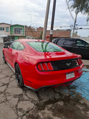 Ford Mustang 2.3 ecoboost T/A piel