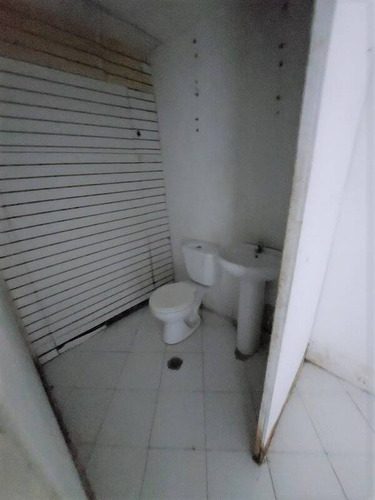 Imagen 12 de 17 de Alquiler Local Comercial Centro Valencia Cod, 162298