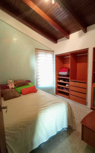 Imagen 13 de 16 de Casa De Dos Pisos 570m2 Parque El Retiro San Antonio De Los Altos