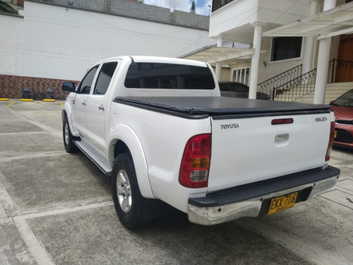 Toyota Hilux 2.7 4x4 Gasolina