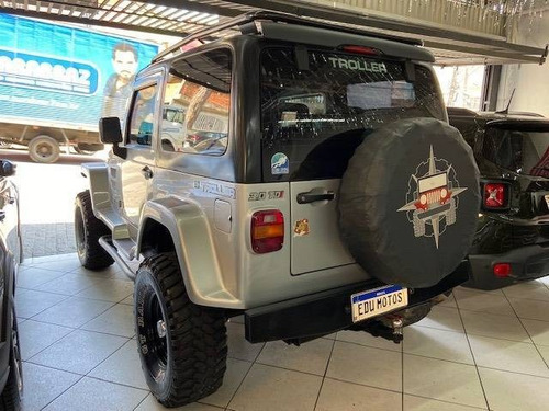 Imagem 5 de 13 de Troller T4 3.0 Teto Rígido Turbo Eletronic Diesel 2010