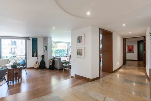 Apartamento En Venta En Bella Suiza. Cod V16071