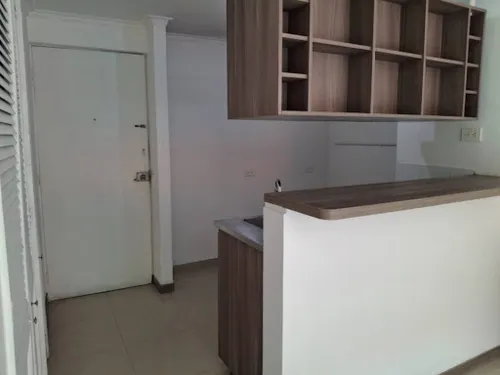 Apartaestudio En Arriendo Los Colores