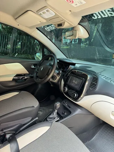 Renault Captur 2.0 Intens Automática