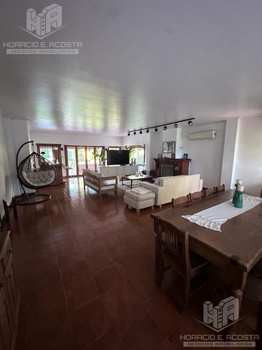 Casa - Manuel Alberti