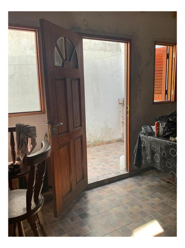 Imagen 10 de 26 de Ph En Venta - 3 Dormitorios 1 Baño - 148mts2 - Berisso