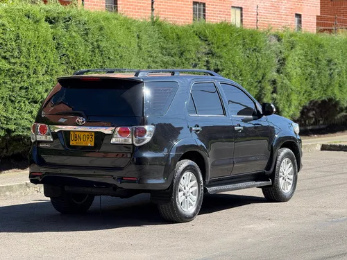 Toyota Fortuner 3.0 Sr5 169 hp