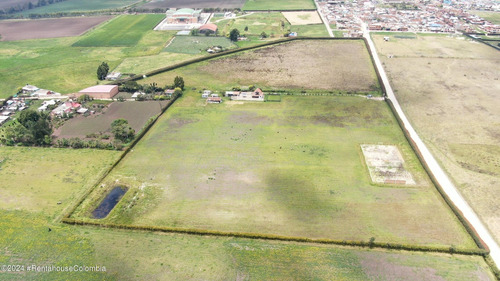 Lote En  Vereda La Chucua(bojaca) Rah Co: 24-1439