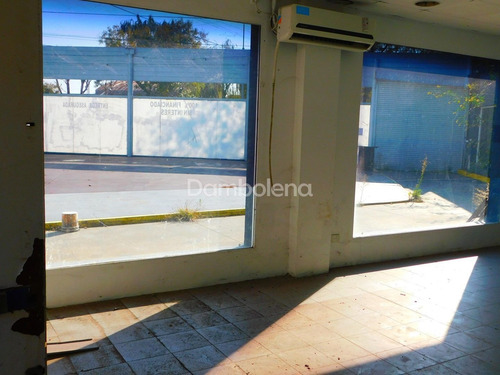 Imagen 9 de 30 de Local En Venta O Permuta Ubicado En Morón, Morón