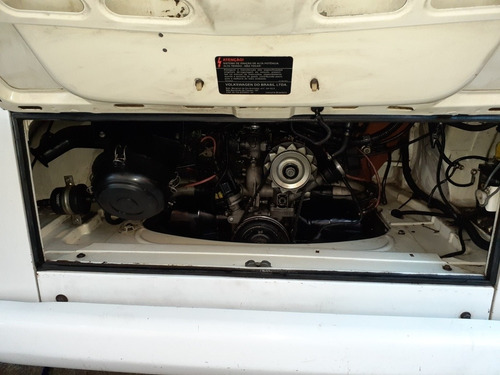 Volkswagen Kombi 1.6 3p Gasolina 2004