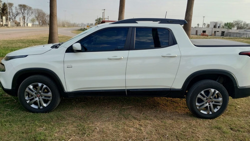 Fiat Toro 2.0 Freedom 4x4 At