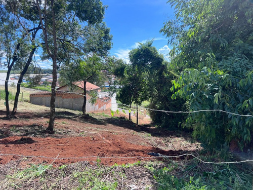Lote A Venda No Parque São Jose/ Varginha-mg