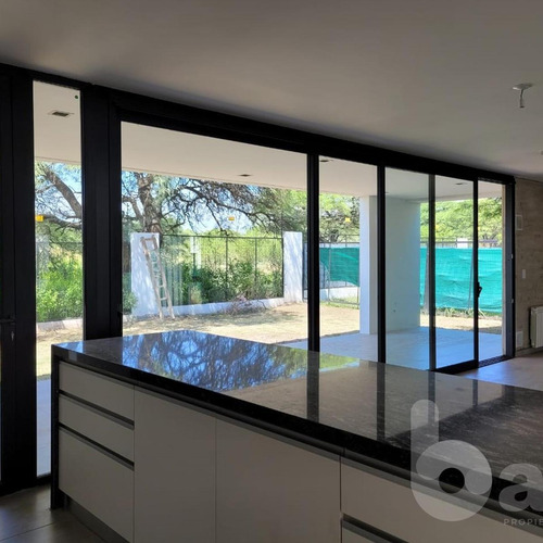 Imagen 4 de 13 de Vendo Casa En Housing A Estrenar 3 Dormitorios La Carolina