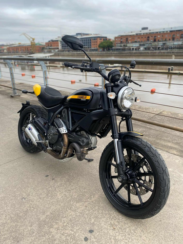 Ducati Scrambler 800 Ful Th