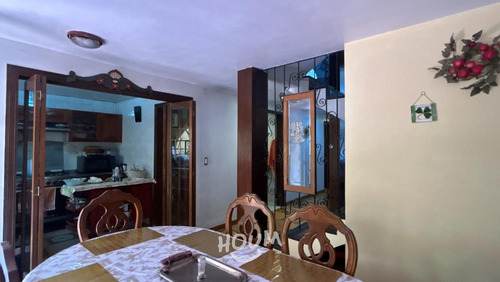 Casa En Villa De Aragón, Gustavo A. Madero Con 5 Recámaras, 250 M², Id: 151522